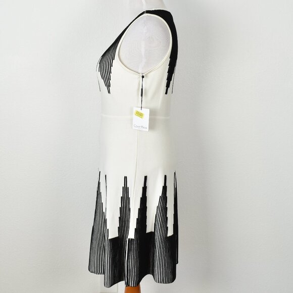 Calvin Klein Fit and Flare Knit Dress NEW - L - Picture 4 of 9